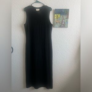 Ribbed maxi dress